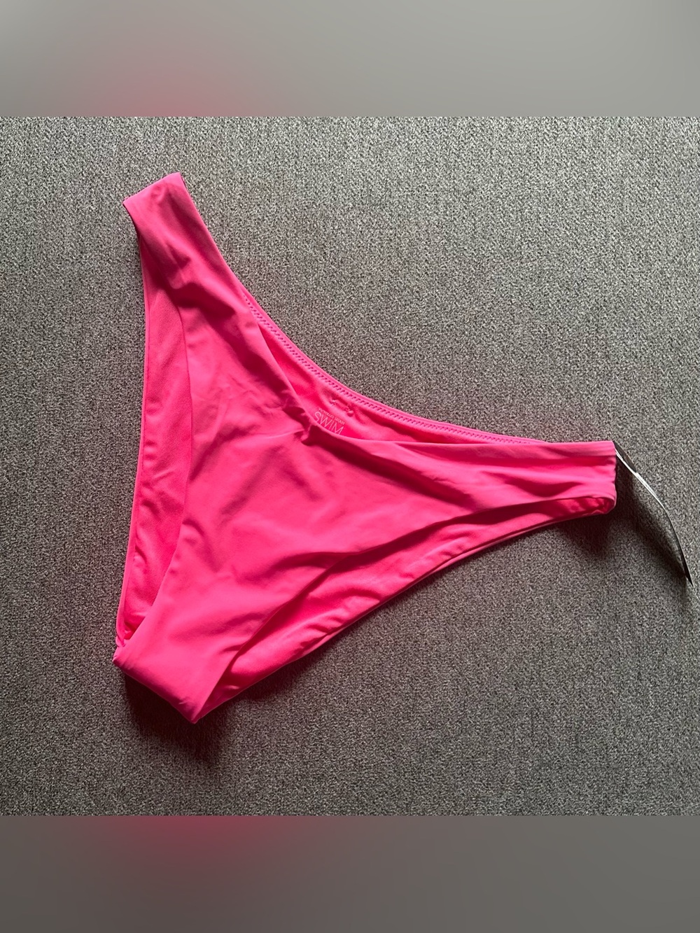NWT Victoria’s Secret Hot Pink Brazilian Bikini Bottom Medium
